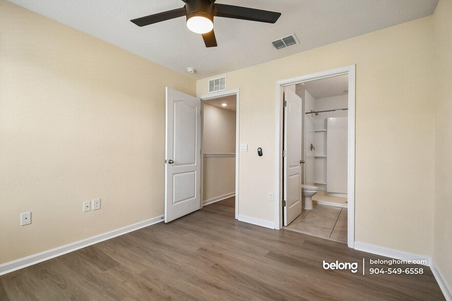 Building Photo - 4038 Oak Mill Rd