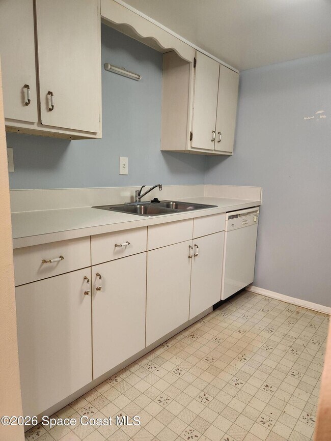 Building Photo - 4304 London Town Rd