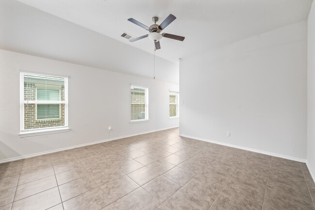 Building Photo - 5742 Pampus Prairie Rd