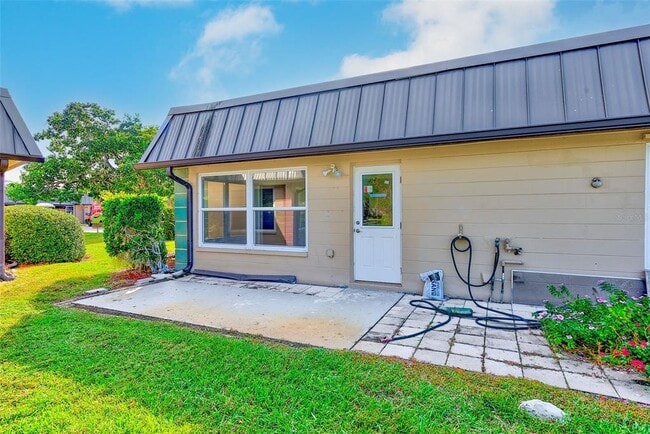 Building Photo - 4308 Summersun Dr