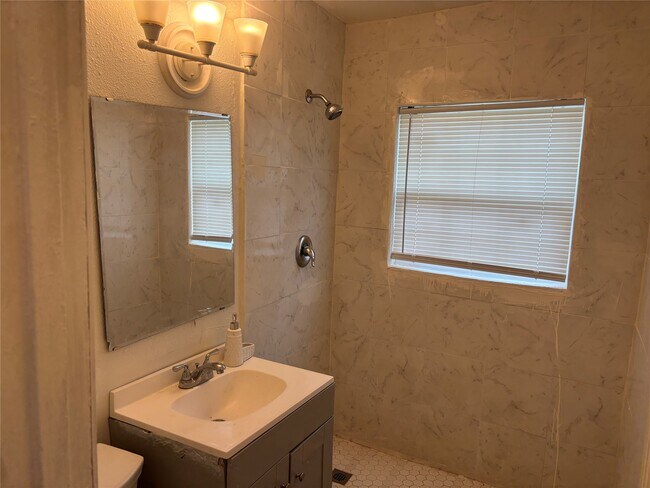 Building Photo - 6709 Kassarine Pass