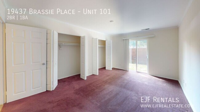 Building Photo - 19437 Brassie Pl