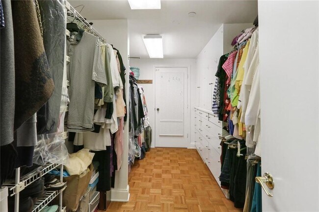 Building Photo - 2100 St Charles Ave