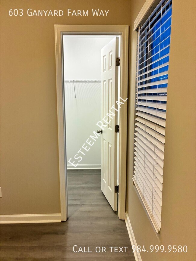 Building Photo - 603 Ganyard Farm Way