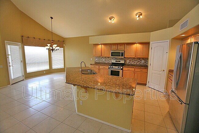Building Photo - 6336 W Misty Willow Ln