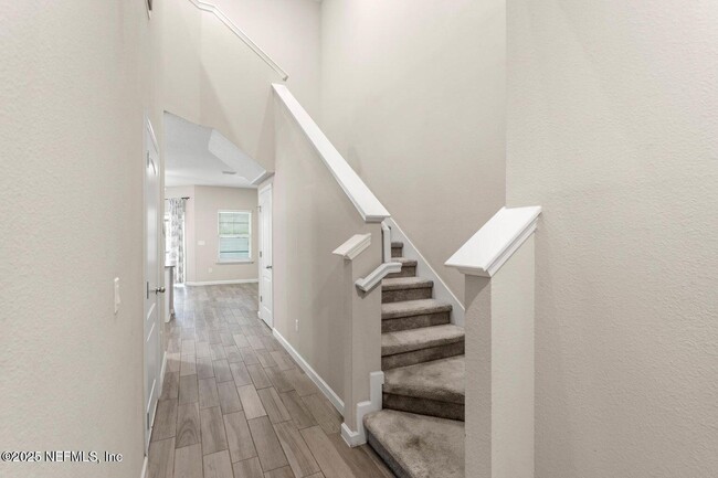 Building Photo - 12692 Josslyn Ln