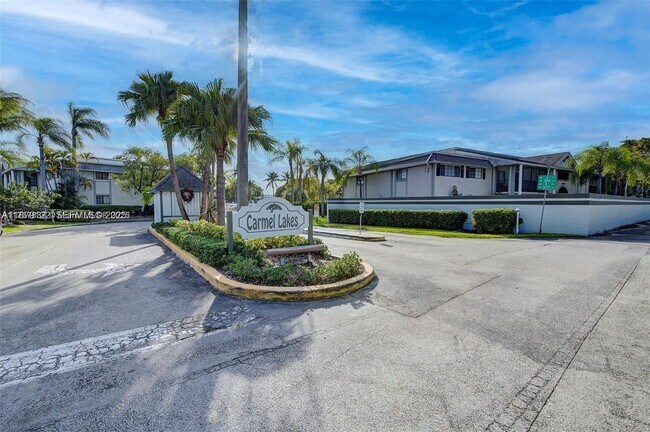 Building Photo - 468 NE 206th Ln