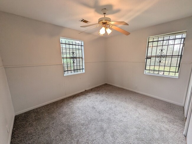 Building Photo - 5335 Landry Ln