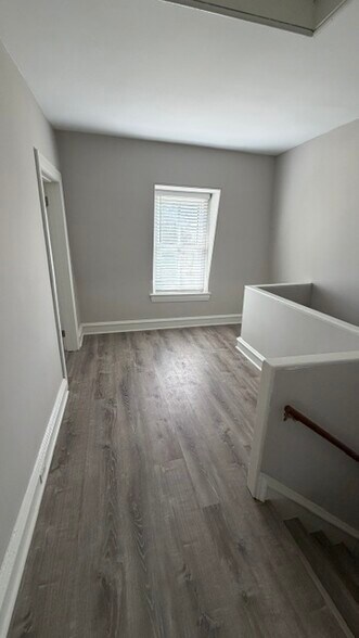 Building Photo - 1421 Lincoln Ave