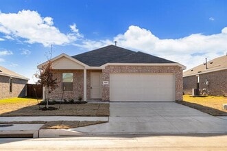 Building Photo - 2809 Ozark Cir