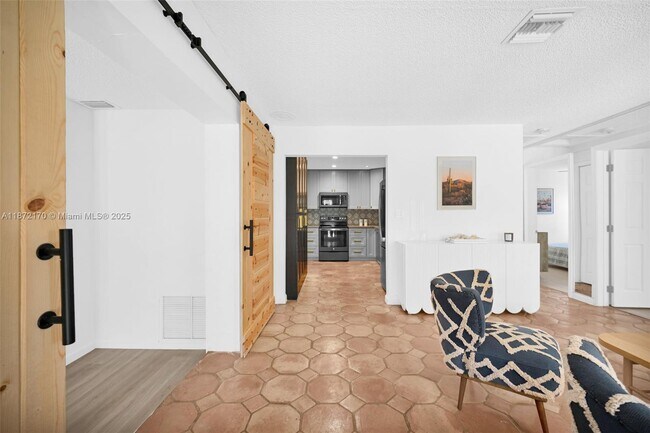 Building Photo - 121 NW 55th St
