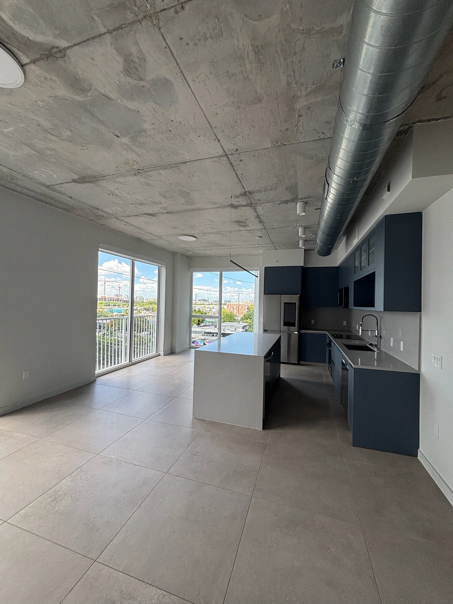 Building Photo - 113 NW 24th St