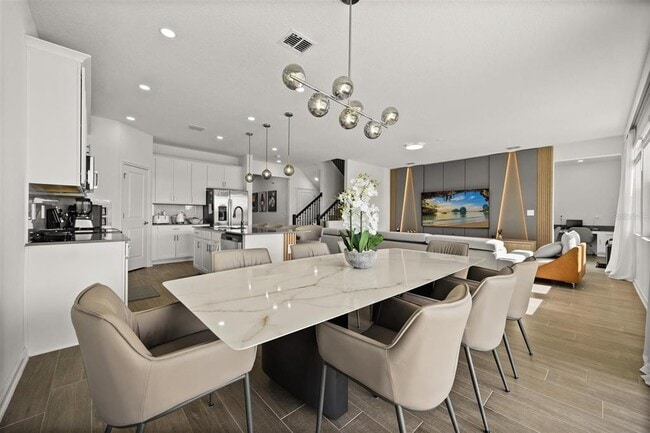 Building Photo - 11163 Great Rock St