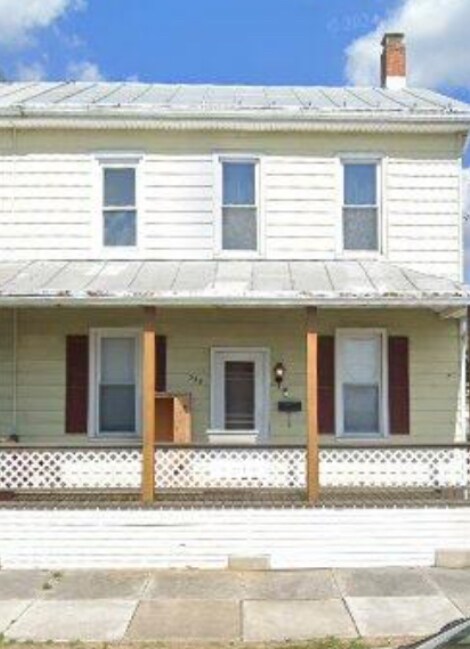 Building Photo - 555 S Ogontz St