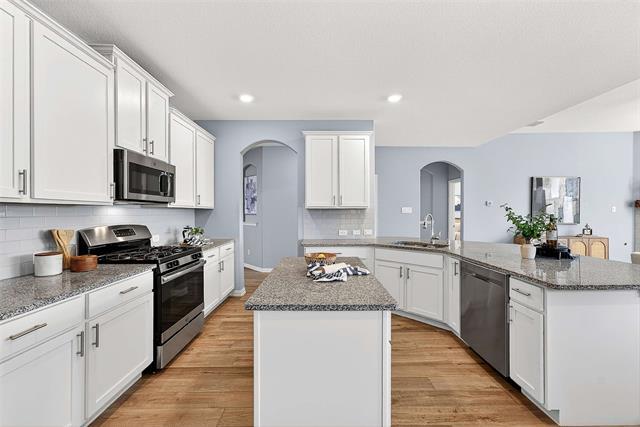 Building Photo - 1356 Francesca Dr