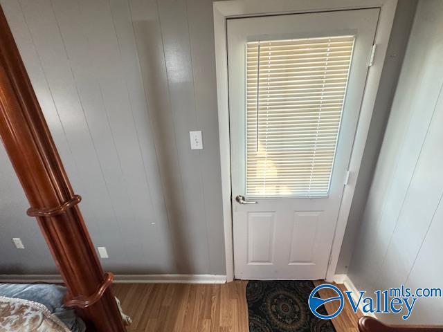 Building Photo - 522 Lisa Ln NW