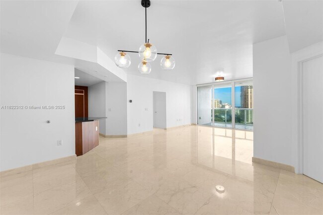 Building Photo - 19400 Turnberry Way