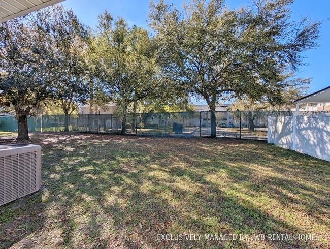 Building Photo - 760 Oak Arbor Cir