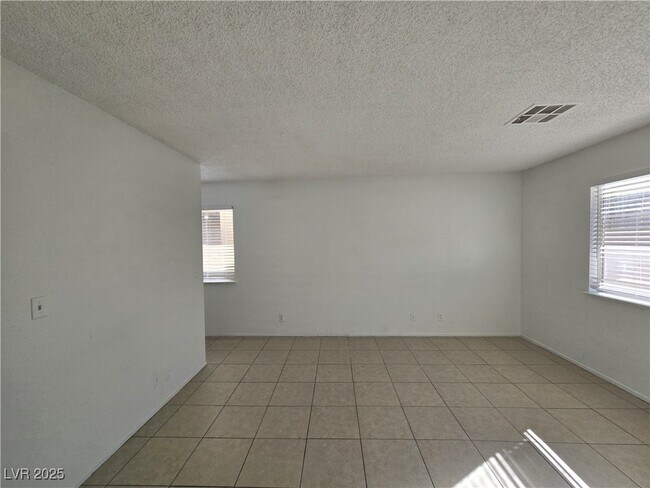 Building Photo - 5797 Cedar Ave