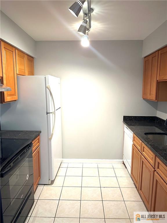 Building Photo - 50 Prospect St