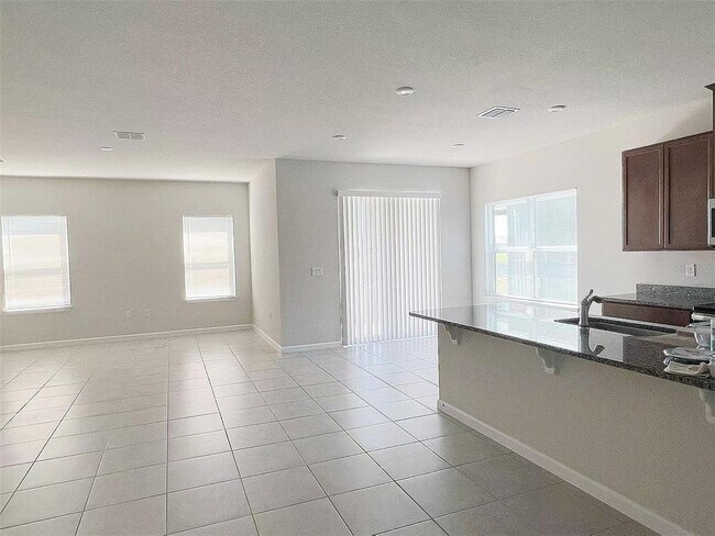 Building Photo - 5530 Bonn Way