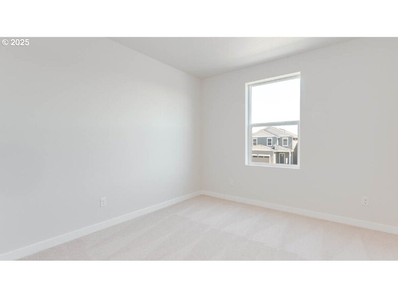 Building Photo - 9212 SE Azalea St