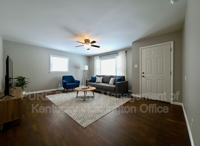 Building Photo - 418 Granard Ave