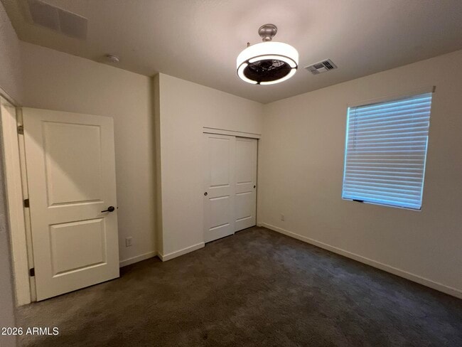 Building Photo - 1739 E Dogwood Ln