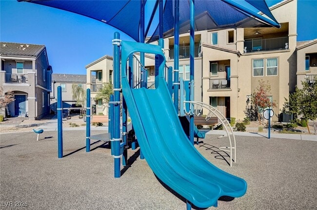 Building Photo - 662 Bellus Pl