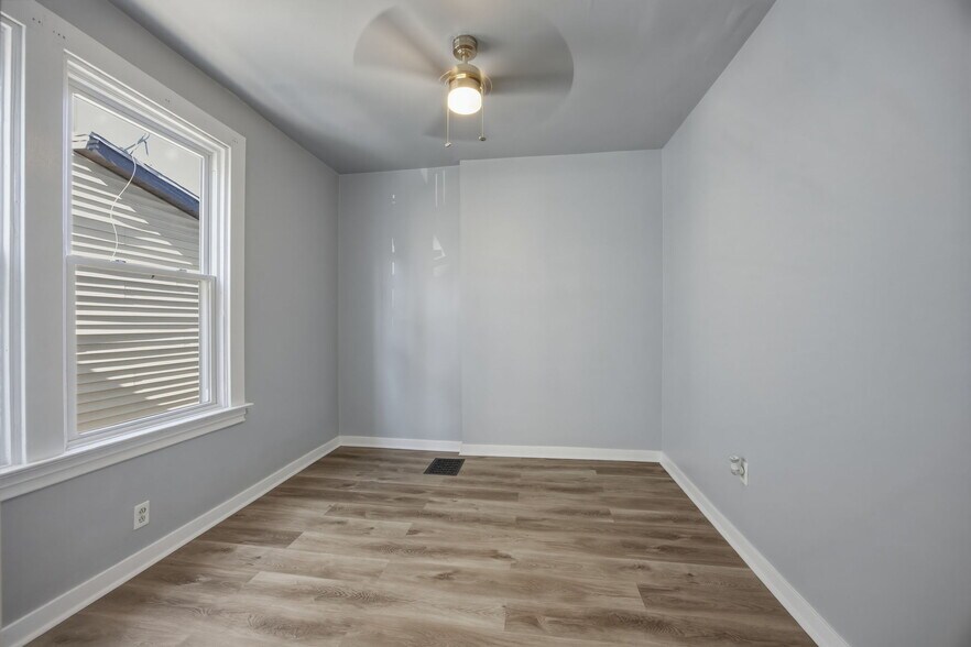 Building Photo - 712 Herron Ave