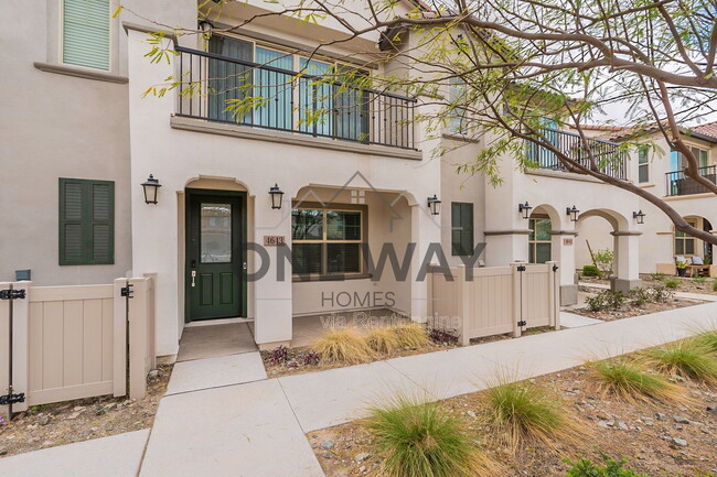 Building Photo - 4643 S Element