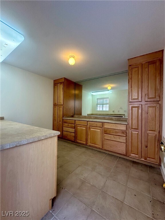 Building Photo - 2705 Sweet Willow Ln