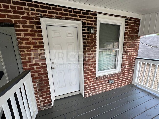 Building Photo - Beautiful 1 Bedroom 1 Bath Apartment