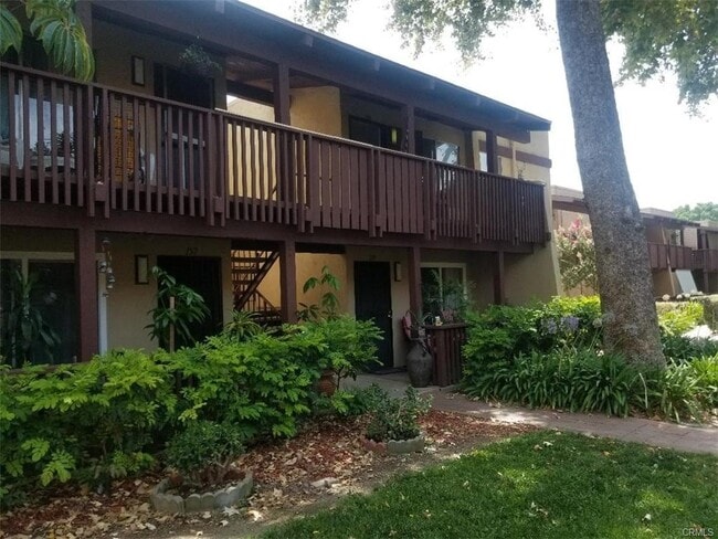 Building Photo - 1040 W MacArthur Blvd