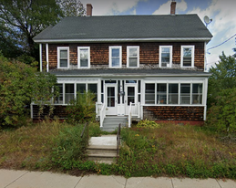 Building Photo - 151 River St