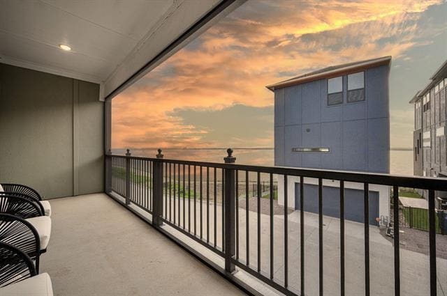 Building Photo - 802 Resort Dr