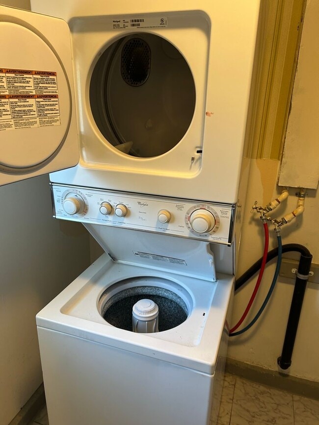 Building Photo - 1 bed/1 bath in Adin CA
