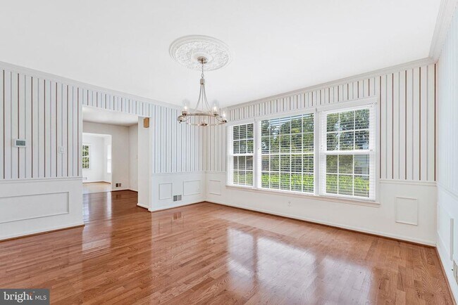 Building Photo - 7730 Falstaff Rd