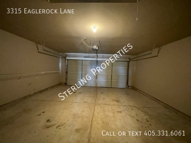 Building Photo - 3315 Eaglerock Ln