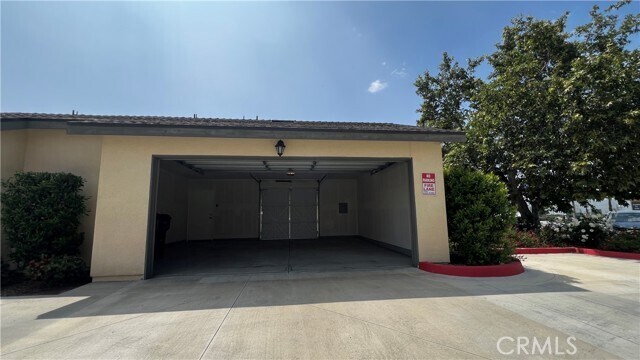 Building Photo - 24709 6th St