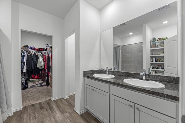 Building Photo - 23815 Desert Brush Ct