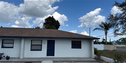 Building Photo - 12329 Park Blvd