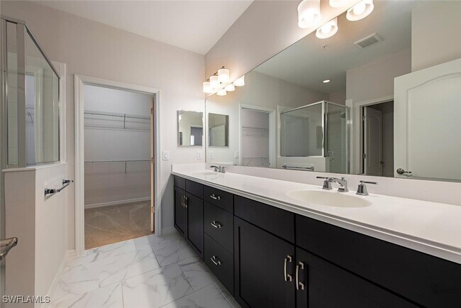 Building Photo - 6972 Avalon Cir