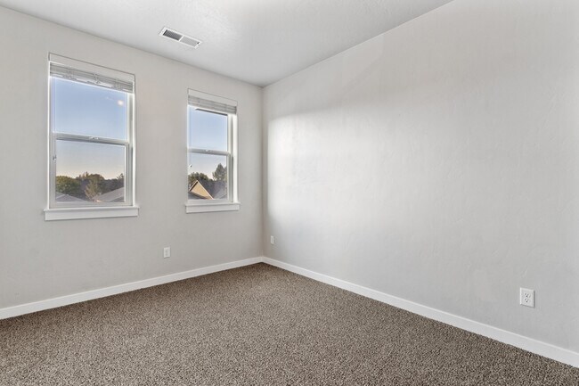 Building Photo - 10307 W Carlton Bay Dr