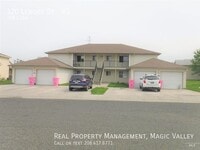 Building Photo - 320 Lenore St