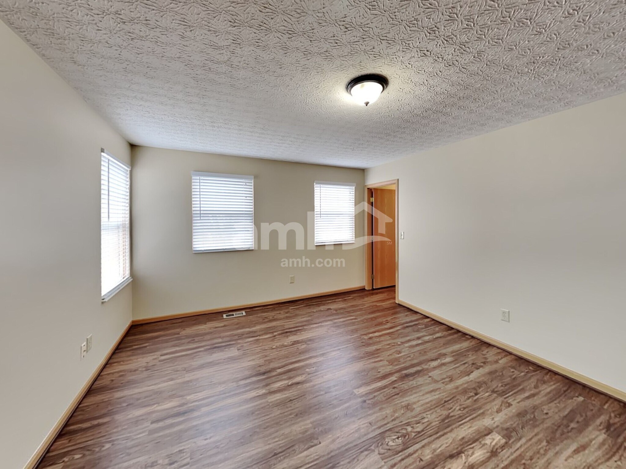 Building Photo - 3446 Natalie Dr
