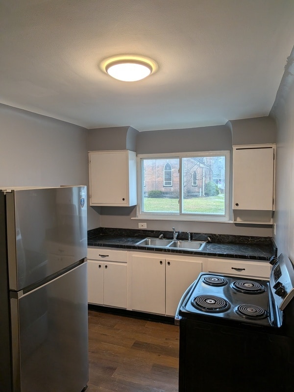 Building Photo - 5 W 73rd St