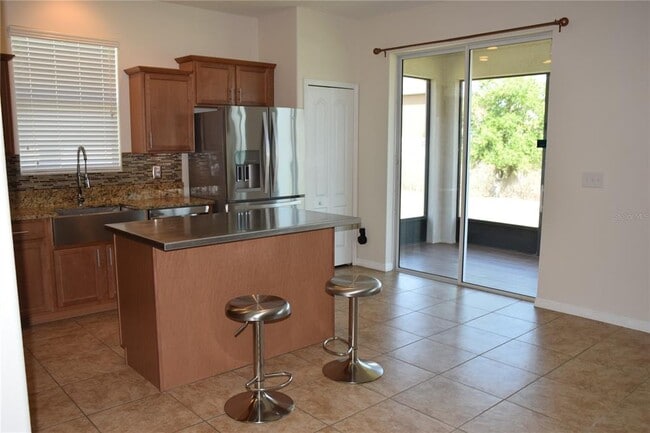 Building Photo - 2705 Carrickton Cir