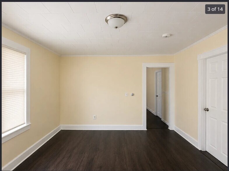 Building Photo - 24 Tracey St