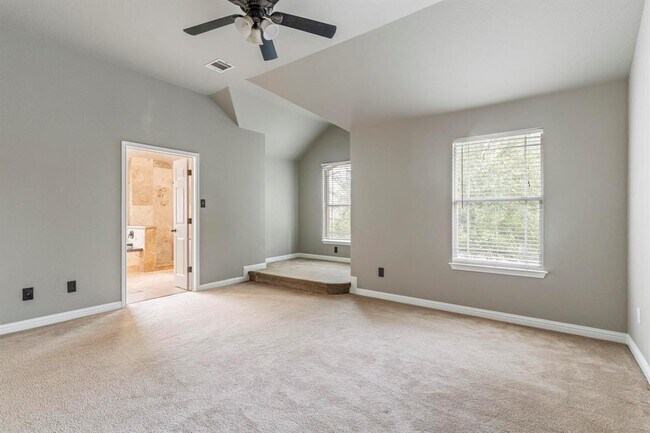 Building Photo - 2020 Petrified Forest Dr